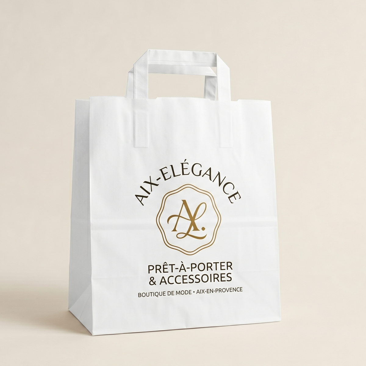 Sac papier blanc anses plates personnalisé avec logo, petite série